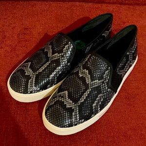Vince leather slip on with snake print, rubber soles, new without original box.